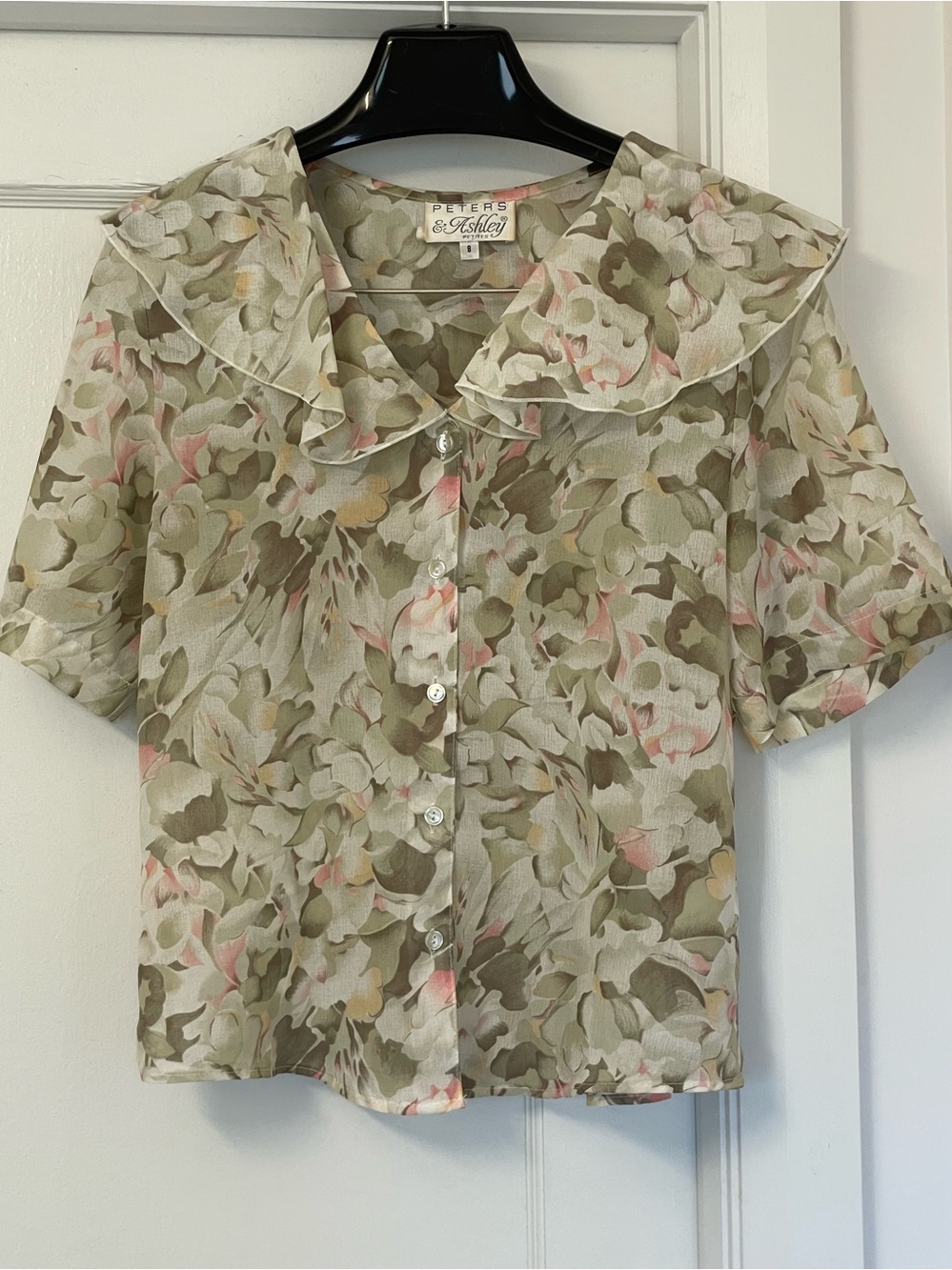 VINTAGE Olive Floral Short-Sleeve Blouse